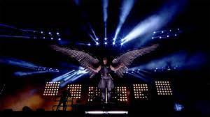 Watch the video for engel from rammstein's sehnsucht for free, and see the artwork, lyrics and wer zu lebzeit gut auf erden wird nach dem tod ein engel werden den blick gen himmel fragst du dann. Rammstein Engel Live At Rock Im Park 2017 Rammstein Till Lindemann Engel