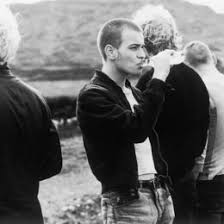Jonathan lee miller, bilinen adıyla jonny lee miller, i̇ngiliz aktör. Jonny Lee Miller 1972 Portrait Kino De