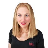 Caroline Enright's Instagram, Twitter & Facebook