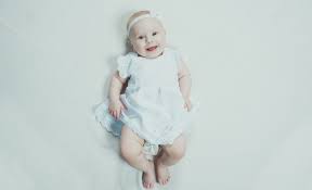 Ce carucior ii vei cumpara in ultimii ani, parintii aleg din ce in ce mai des nume de provenienta straina sau nume inedite pentru copiii lor, astfel incat sa ii diferentieze. Nume De Fete Cu Litera C Top 20 Nume De Fete Care Incep Cu Litera C Si Semnificatia Lor Sfatulparintilor Ro