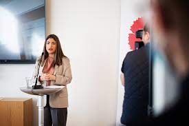 Linkspartei) ist eine im schwedischen reichstag vertretene politische partei, die sozialistische positionen vertritt. Vansterpartiet Community Facebook