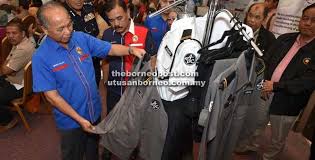 Pakaian seragam pengawal keselamatan kp11. Kdn Sasar 20 000 Pengawal Keselamatan Mengikuti Latihan Csg