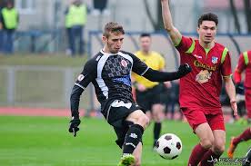 Originally polish, speaks en, fr, de. Lukasz Staron Nie Skorzystal Z Zaproszenia Widzewa Gol24