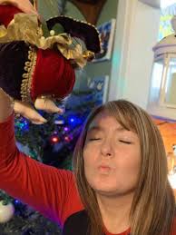 Where to find mistletoe belt buckle?