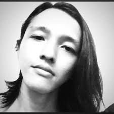 👤 Emma sent you a private message 5 minutes ago "Where are you from?"