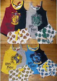 Harry Potter Ladies Pyjamas Hogwarts House Crests Vest T Shirt Shorts Primark Harry Potter Roupas Roupas Nerd Roupas Pijamas