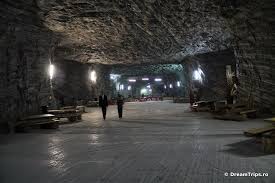 Salina ocnele mari a fost de curand amenajata pentru vizitare, pentru turistii care doresc sa cunoasca un loc insolit. Salina Ocnele Mari Dreamtrips Ro
