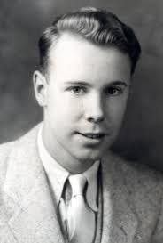 Floyd Hewitt's Instagram, Twitter & Facebook