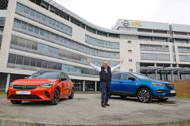 Select from premium adam opel haus of the highest quality. Michele Russo Sagt Ciao Opel Post