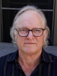 Lynn Bowles (@RealLynnBowles)