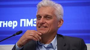 25 декабря олегу тинькову исполняется 53, и сегодня вся страна следит за новостями о самочувствии бизнесмена. Oleg Tinkov Peredal Akcii Tinkoff V Semejnyj Trast Vedomosti