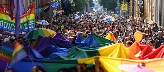 Is there a world pride 2021? Auto Jelentos Forgalomkorlatozasok Lesznek Delutan A Budapest Pride Alatt Hvg Hu