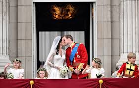 Check spelling or type a new query. Die 8 Schonsten Hochzeitskleider Der Royals