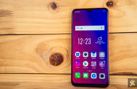 Tempahan akan dibuka mulai 16 ogos sehingga 29 ogos di kedai konsep oppo, laman sesawang rasmi oppo, lazada, 11street, shopee dan celcom blue cube. Oppo F9 Gets A Rm200 Price Cut In Malaysia Soyacincau Com