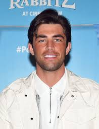 Truth behind 'golden retriever experience' revealed as owner barred from  owning dogs after animal deaths