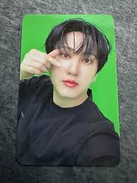 STRAY KIDS CHANGBIN HOP PHOTOCARD TARGET EXCLUSIVE Stray Kids Changbin Ate  Accordion Photocard