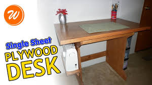 Whether you put this baby in the corner or not, this is a really great little desk for your home office, especially if you don't have enough room for a full sized desk. Diy Desk From Plywood Novocom Top