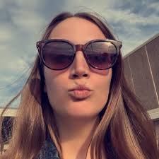 Lexie Stark (@LexieStark)