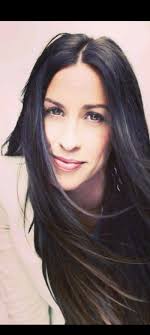 a very Happy Birthday to the Georgeous Alanis Morissette,i was very lucky… 