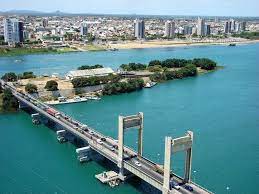 Na margem do são francisco, nasceu a beleza e a natureza ela conservou jesus abençoou com sua mão divina pra não morrer de saudade, vou voltar pra petrolina. Divisa De Estado Petrolina Pe Juazeiro Ba Petrolina Aniversario Mundo Bita Juazeiro