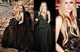 Avril Lavigne S Black Wedding Gown Celebrity Wedding Dresses Wedding Dresses Black Wedding Gowns