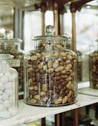 Take A Sweet Peek Inside Paris Oldest Chocolate Shop Chocolate Shop Candy Shop Old Candy