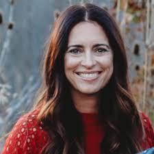 Trisha Riggs's Instagram, Twitter & Facebook