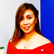 Miranda Joyce's Instagram, Twitter & Facebook