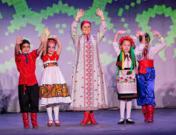 Meet Katya Denisova – CanvasRebel Magazine