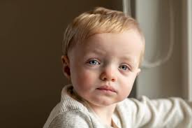 Looking for someone to do portraits next week