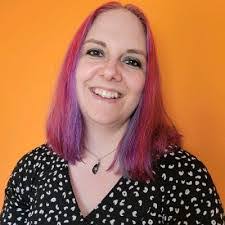 Carmelina Riccitelli's Instagram, Twitter & Facebook