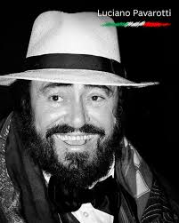 ❤💐❤ In the words of the great Luciano Pavarotti: "I think if we cannot  laugh at ourselves, life is very boring!"