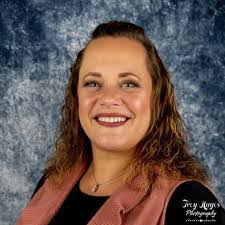 Heather Grubbs's Instagram, Twitter & Facebook