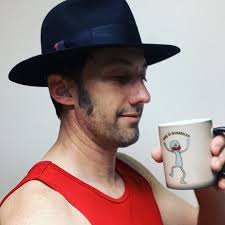 FridayFunnies with #AngelBaby @frankshats_909_636_4733 #Expresso #Orale  🤩☕️🎩🤩☕️🎩🤩☕️🎩🤩☕️ Posted @withregram • @elarte78 🔥NEW COMIC DROP!🔥  El Arte Toon featuring the one and only OG of lowrider headwear — Frank  from Frank's Hats since