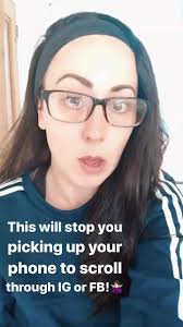 Playing around with some kettlebell sequences for some of our online  project phases!💜