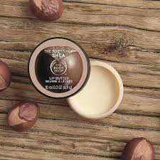 She was close to me and so i had no choice but to use because she kept asking. Lippenbutter Mit Shea The Body Shop Shea Lip Butter Makeupstore De