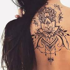 A henna tattoo is a type of a tattoo that is usually temporary. Top 30 Henna Tattoos Beautiful Henna Tattoo Ideas And Designs