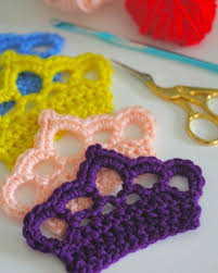 Hanimeli Tuhafiye On Instagram Kral Taci Orgu Modelleri Crochet Crown Crochet Patterns Crochet