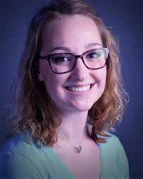 Renae Powers's Instagram, Twitter & Facebook