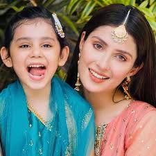 Cute Mother and Daughter 🥰 #ayezakhan #danishtaimor  #pakistaniactorandactress
