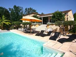 La Palmeraie Location Vacances Avec Piscine A Sarlat Dordogne