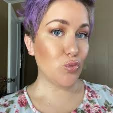 Kim Daughtry's Instagram, Twitter & Facebook