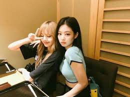 Pin De Sugar Peachy Em Blackpink Blakpink Jennie Blackpink Blackpink