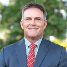 After more than four years, today is my last day at Canopy Growth. To all  my colleagues at CGC, I'll be rooting for you from the sidelines. To all my  friends in