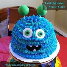 Idee Gateau Monstre Rigolo Decoration Poche A Douille 3 Gateau Rigolo Gateau Anniversaire Rigolo Decorations De Gateaux