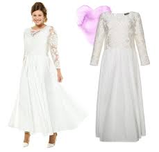 Scopri ricette, idee per la casa, consigli di stile e altre idee da provare. Das Richtige Brautkleid In Grossen Grossen Finden Ulla Popken Magazin