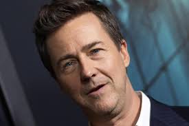 American actor, filmmaker and activist edward harrison norton was born on august 18, 1969, in boston, massachusetts, and was raised in. Edward Norton Speaks Out About Saving Leonardo Dicaprio S Life During Diving Expedition The Independent The Independent