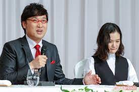 山里亮太＆蒼井優、メディアは会見で「魔性」という言葉を使っていなかった（週刊女性PRIME）