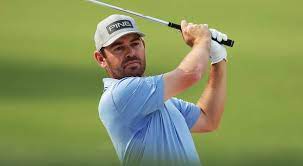 Oosthuizen was born in mossel bay, south africa. Louis Oosthuizen What S In The Bag The All Square Blog