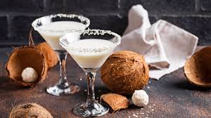 Tips membuat tata letak menu. Manfaat Air Kelapa Dalam Cocktail Bisa Kurangi Mabuk